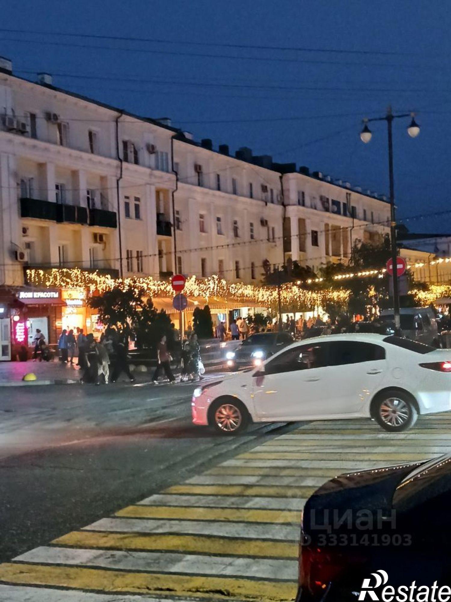 Сдать комнату за 15 000 рублей на Махачкала