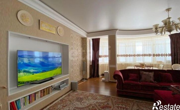 3-комн квартира Махачкала, улица Каримова, 19