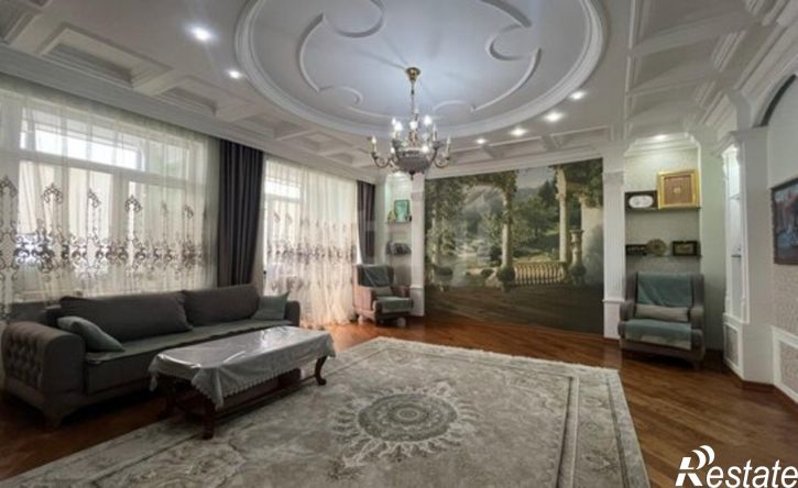 4-комн квартира Махачкала, улица Захарочкина, 50