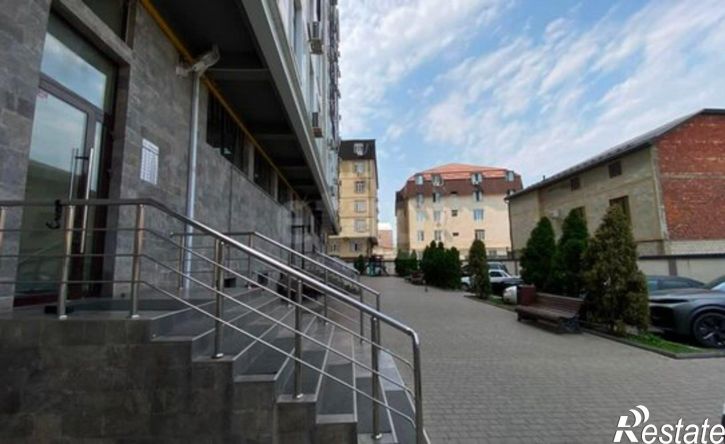 3-комн квартира Махачкала, улица Гаджи Алибегова, 16