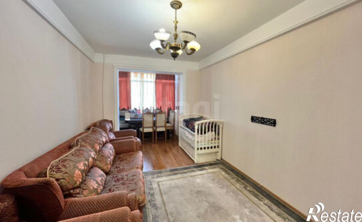 3-комн квартира Махачкала, улица Каримова, 6к2