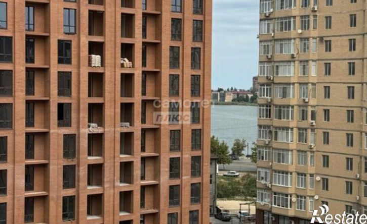 3-комн квартира Махачкала, Хивская улица, 7Б