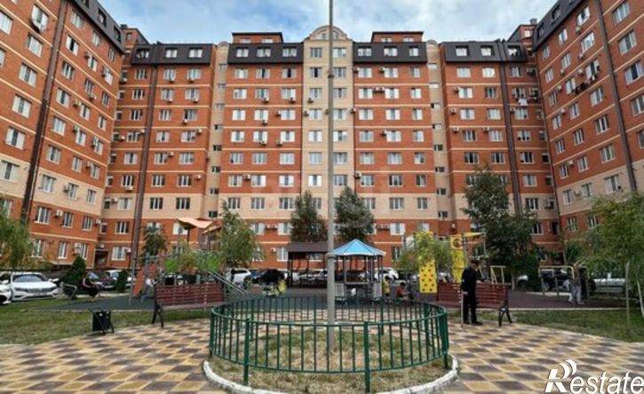 3-комн квартира Каспийск, проспект М. Омарова, 18