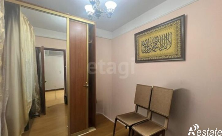 4-комн квартира Махачкала, улица Юсупа Акаева, 11