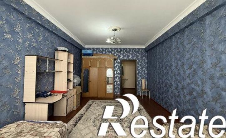 2-комн квартира проспект Калинина, 1К,  д. 1К