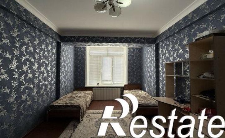 2-комн квартира проспект Калинина, 1К,  д. 1К