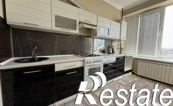 2-комн квартира проспект Калинина, 1К,  д. 1К