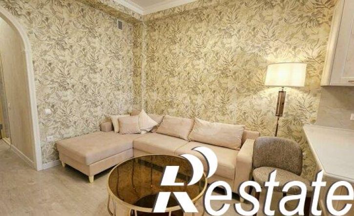 2-комн квартира улица Гамидова, 69А,  д. 69А