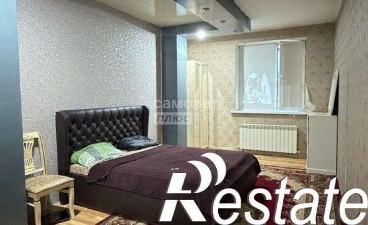 3-комн квартира улица Казбекова, 15А,  д. 15А