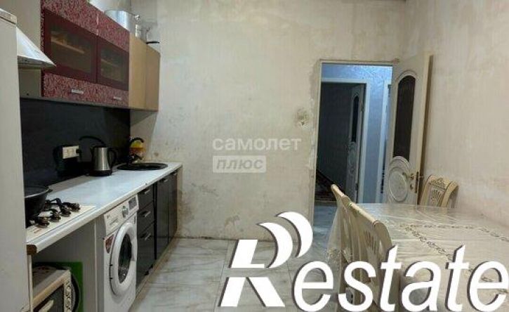 3-комн квартира улица Казбекова, 15А,  д. 15А